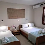 Casa Di Tre Mare Ferienhaus Nea Kallikrateia