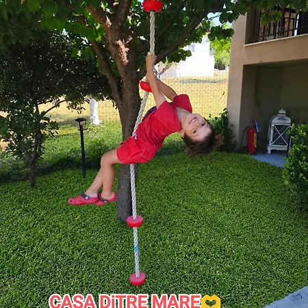 Casa Di Tre Mare Сasa de vacaciones Nea Kallikrateia